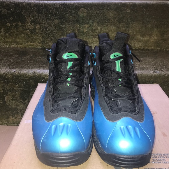 Nike blue foamposite Tim Duncan’s Size 8.5 - Picture 2 of 5